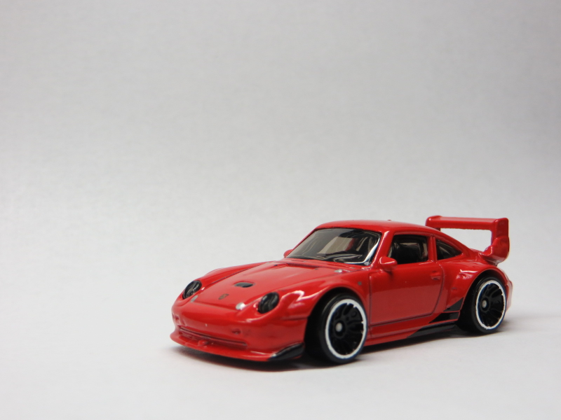 Illustration for article titled A few pics from my recent Hot Wheels haul! 993 FTW!